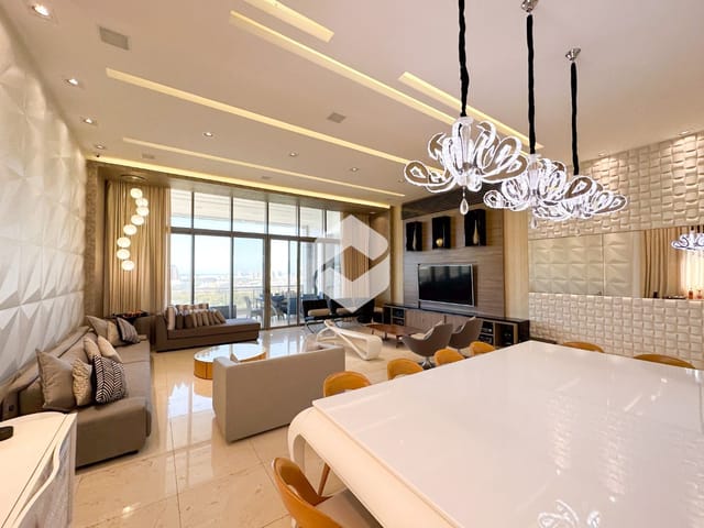 Apartamento com 370m² 4 quartos e 6 banheiros, à venda ou para alugar, no bairro Barra da Tijuca em Rio de Janeiro