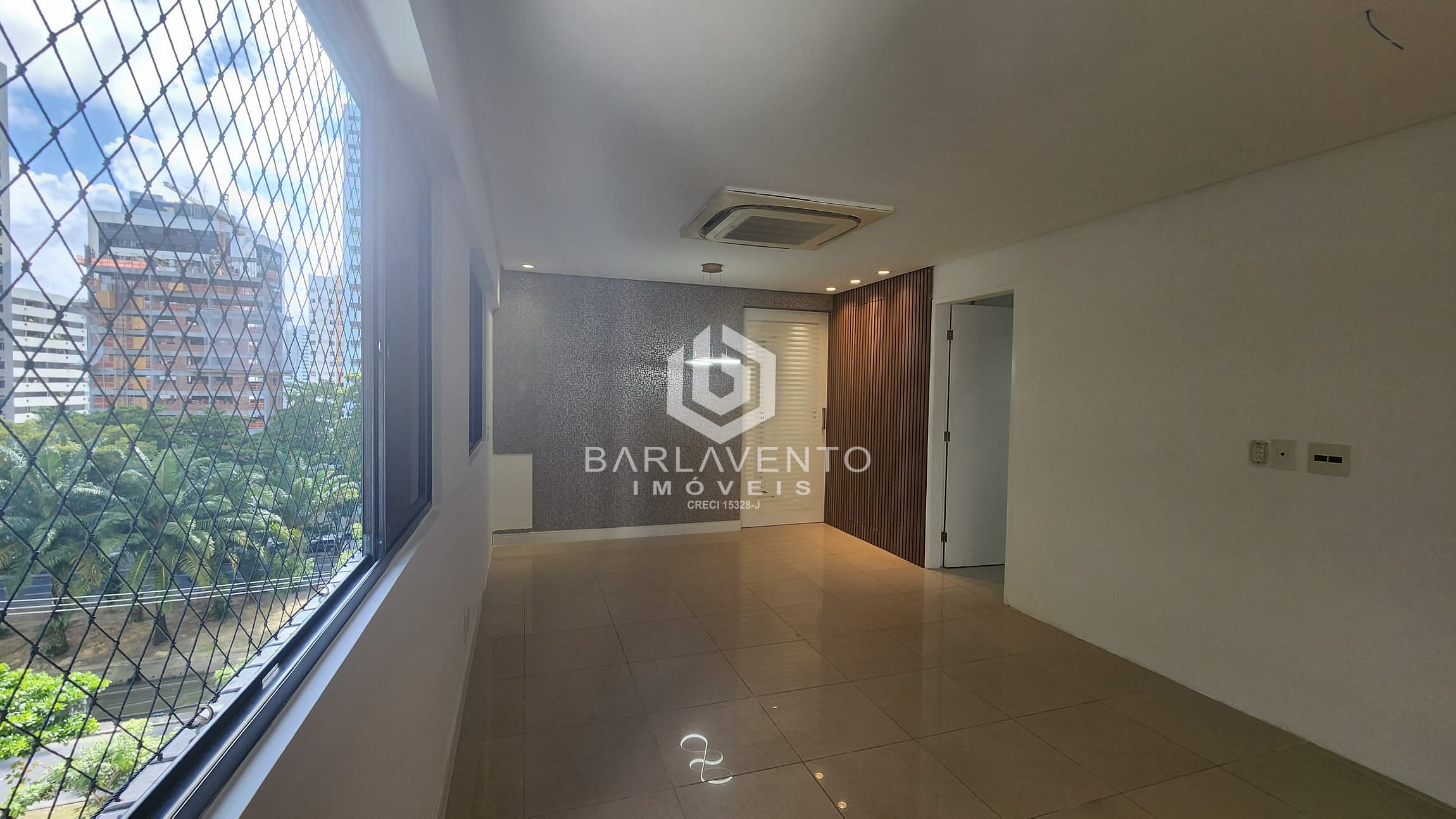 Apartamento à venda e aluguel com 2 quartos, 70m² - Foto 2