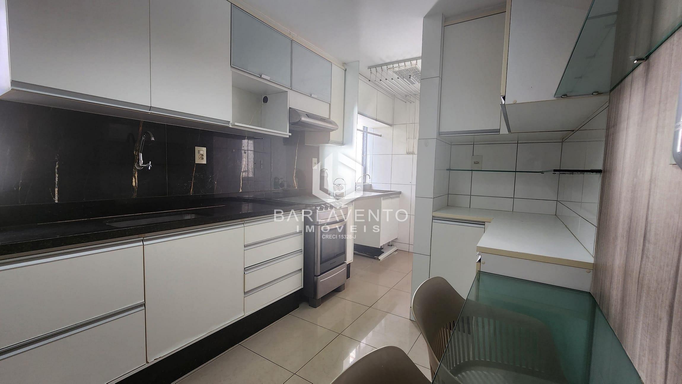 Apartamento à venda e aluguel com 2 quartos, 70m² - Foto 11