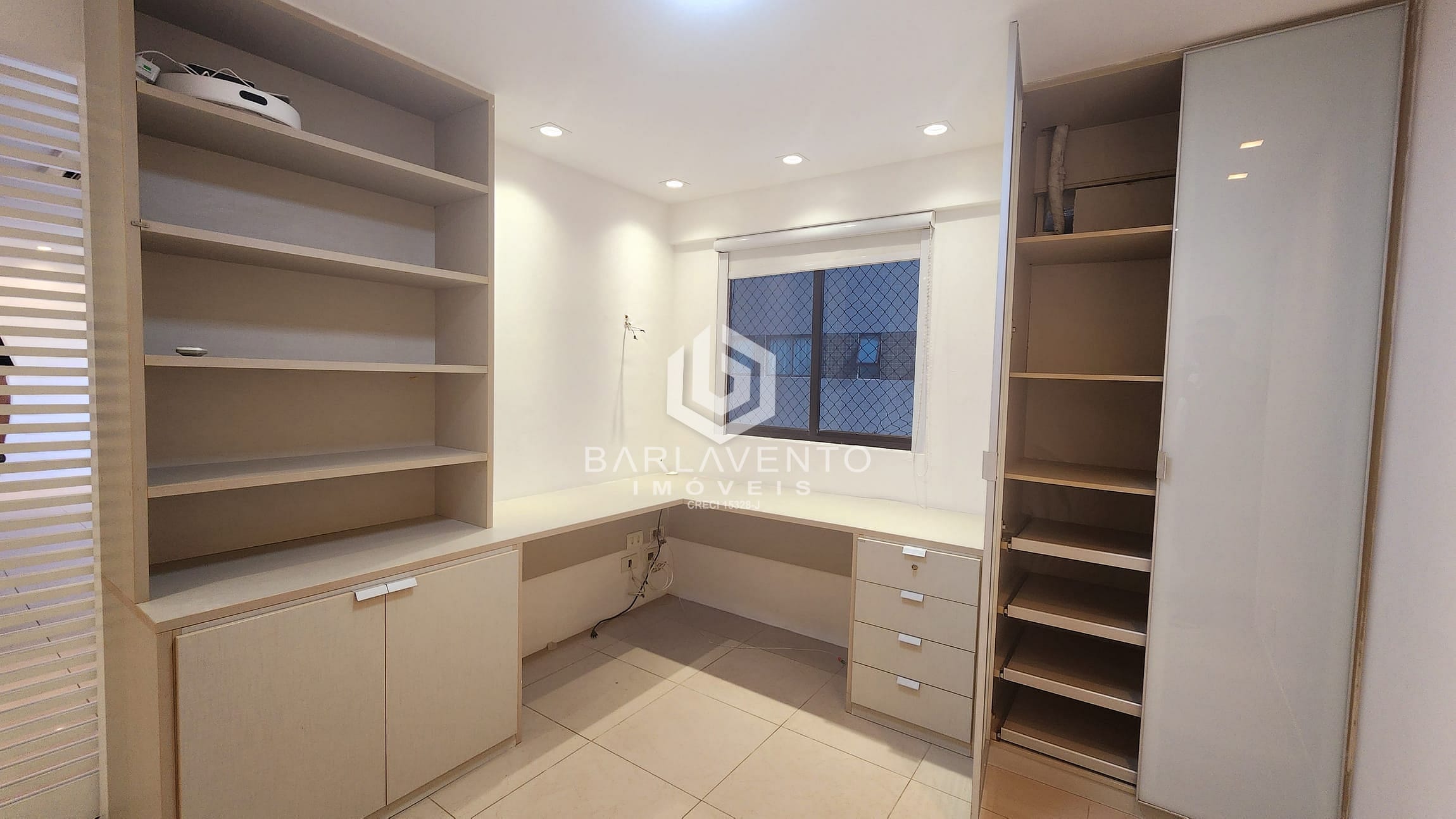 Apartamento à venda e aluguel com 2 quartos, 70m² - Foto 17