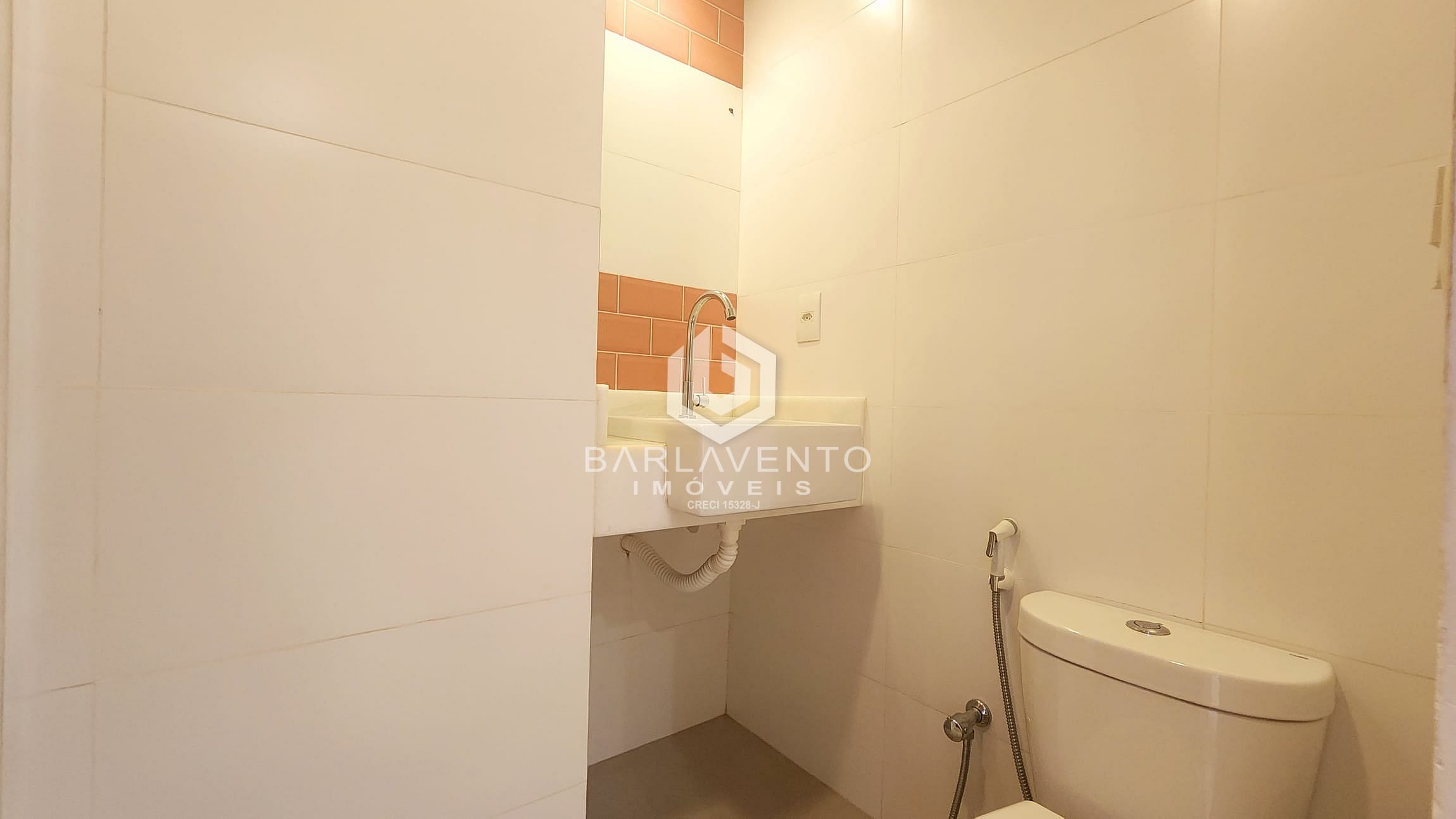 Apartamento à venda e aluguel com 2 quartos, 70m² - Foto 21