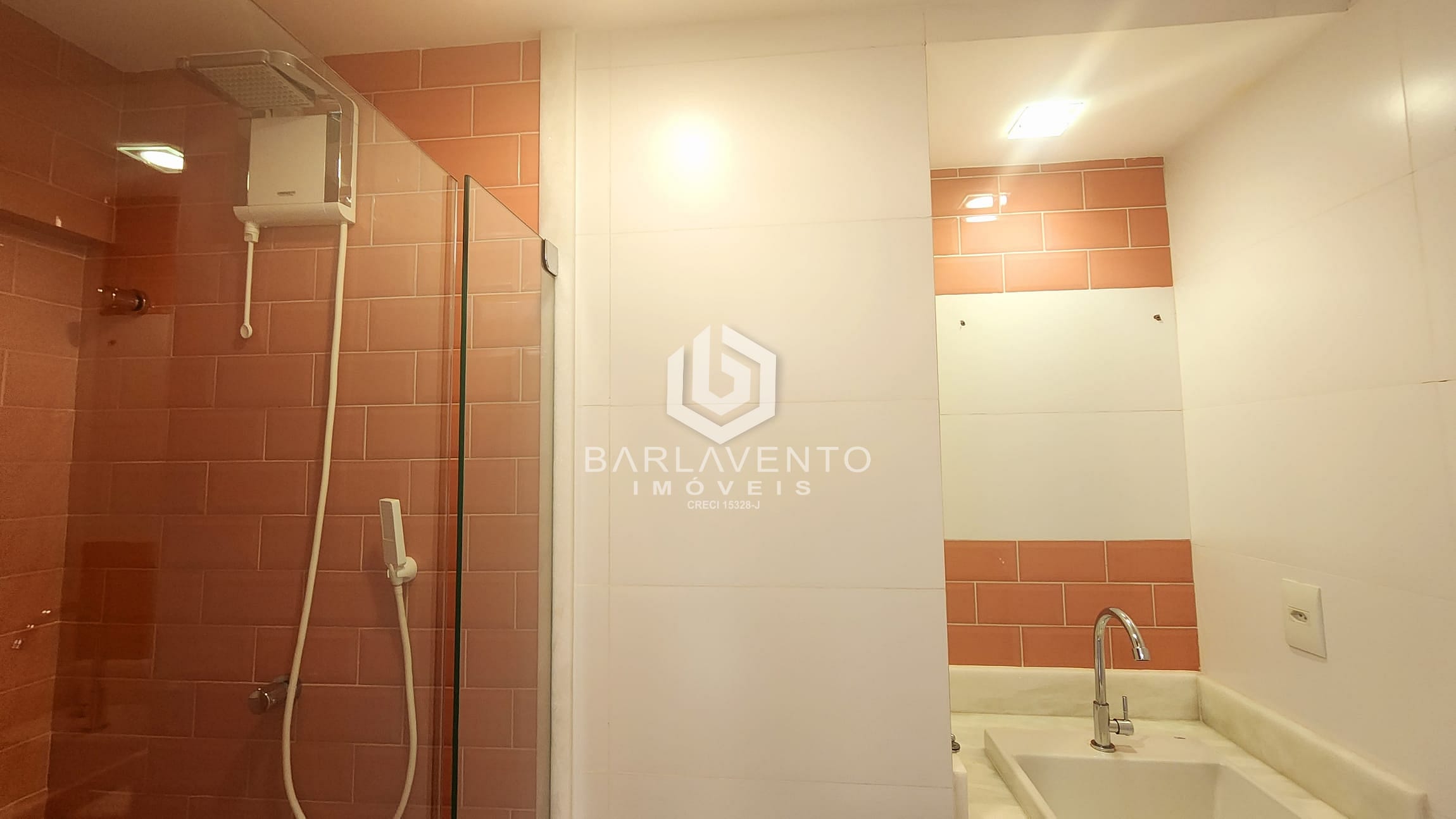 Apartamento à venda e aluguel com 2 quartos, 70m² - Foto 22