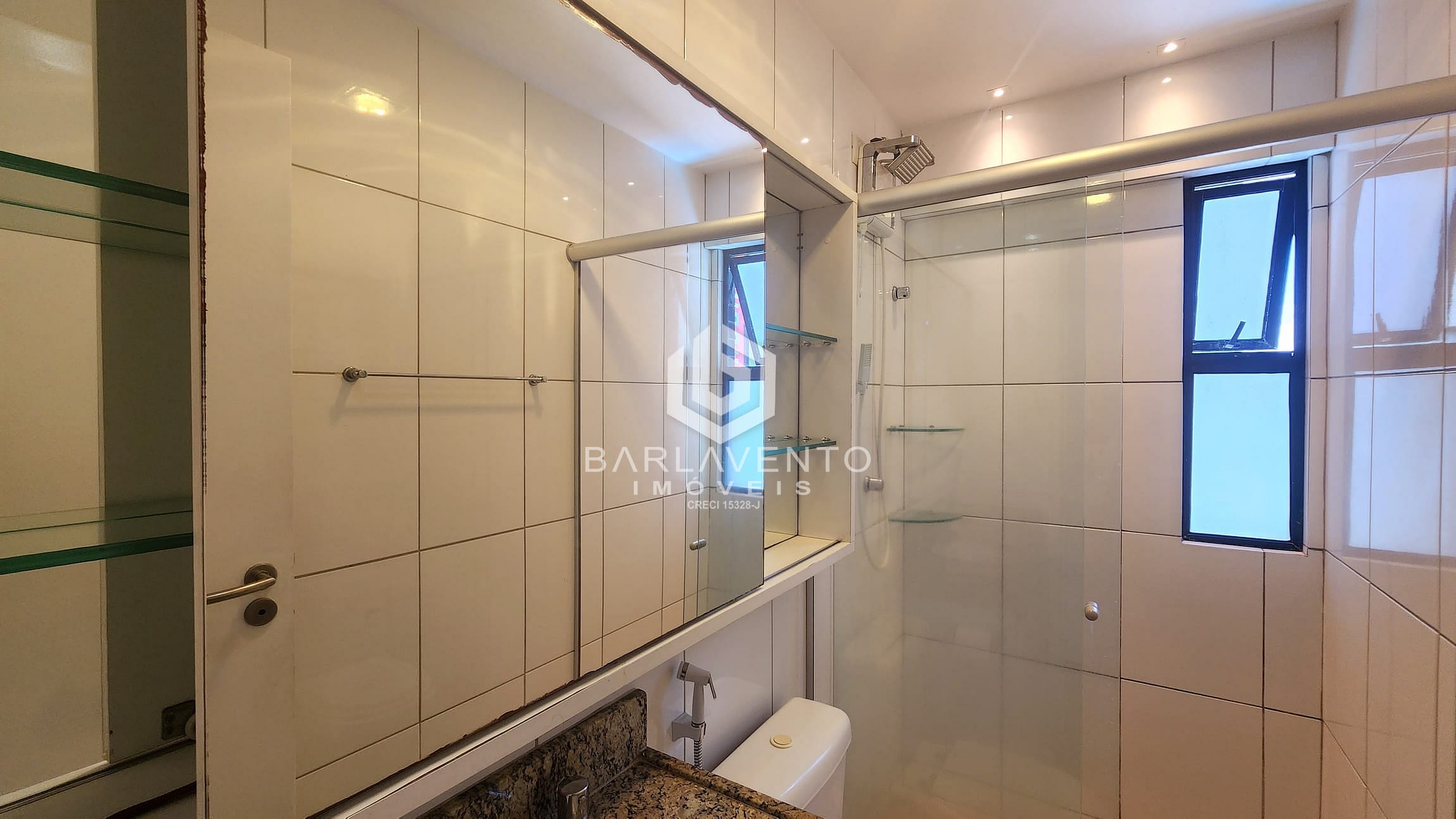 Apartamento à venda e aluguel com 2 quartos, 70m² - Foto 24