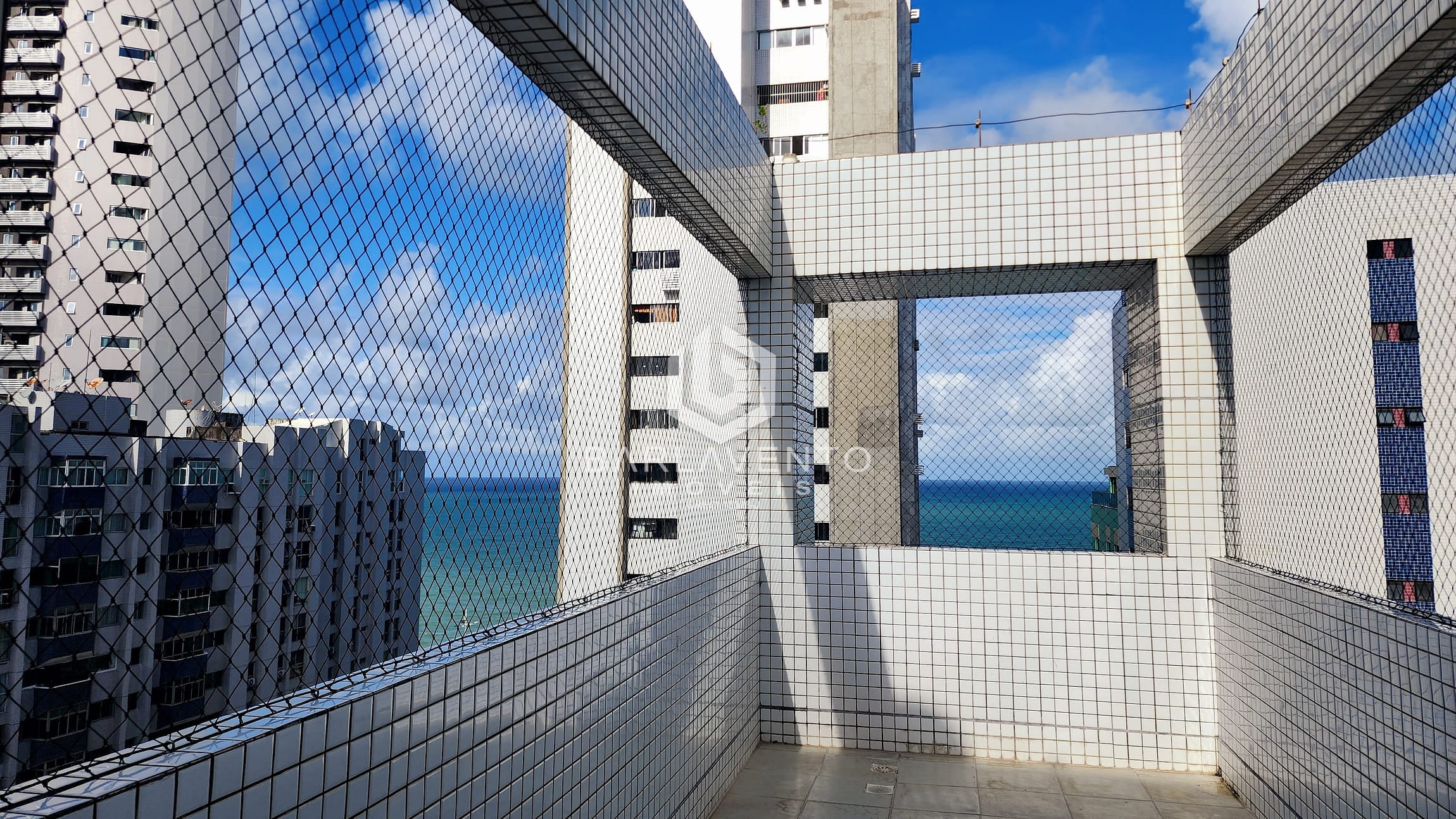 Apartamento à venda e aluguel com 2 quartos, 70m² - Foto 32