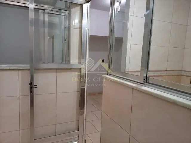 Apartamento 2 quartos e 1 banheiro, à venda, no bairro Centro em Juiz de Fora
