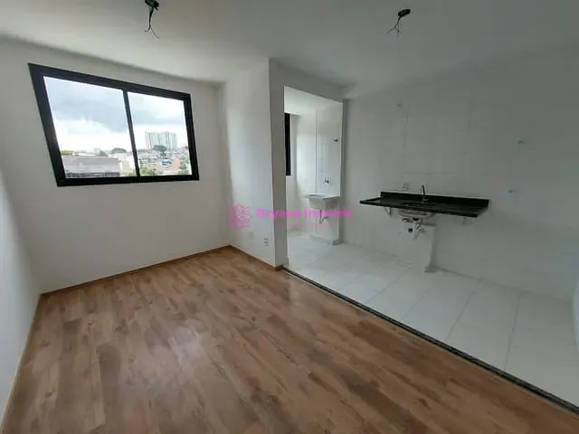 Apartamento com 45m² 2 quartos e 1 banheiro, à venda, no bairro Santa Maria em Santo André
