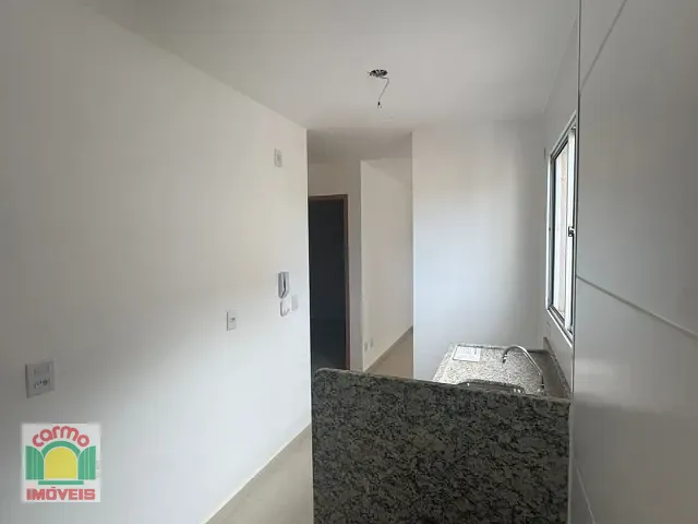 Apartamento 2 quartos e 1 banheiro, à venda, no bairro Calixtolândia 2ª Etapa em Anápolis