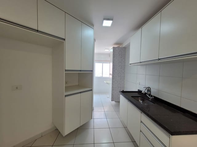 Apartamento com 70m² 2 quartos e 2 banheiros, para alugar, no bairro Paulicéia em Piracicaba