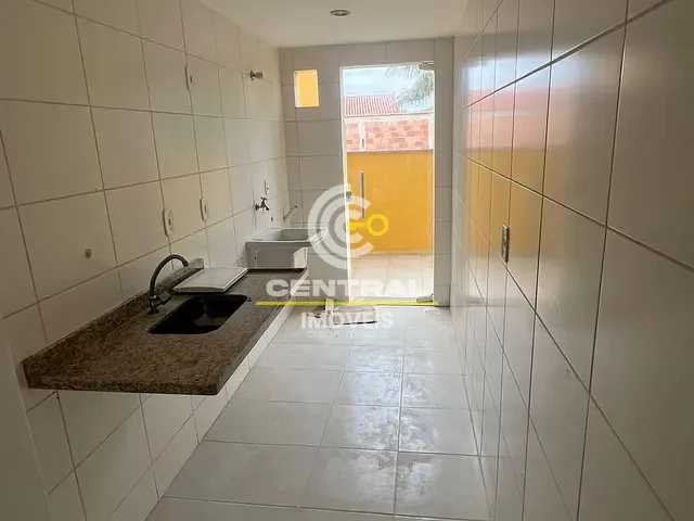 Apartamento com 70m² 2 quartos e 1 banheiro, à venda, no bairro Venda das Pedras em Itaboraí