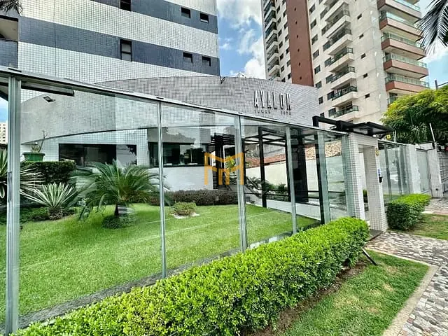 Apartamento 4 quartos e 5 banheiros, à venda, no bairro Umarizal em Belém