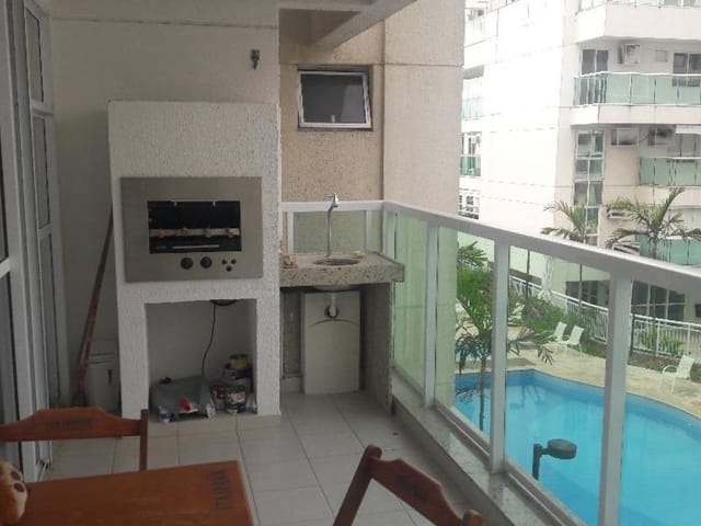 Apartamento 2 quartos e 1 banheiro, à venda, no bairro Itaipu em Niterói
