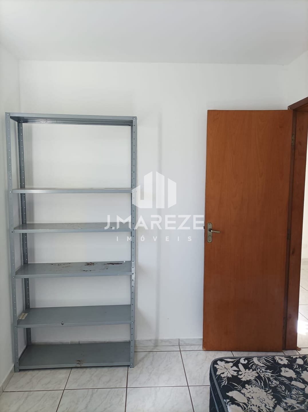 Apartamento à venda com 2 quartos, 45m² - Foto 4