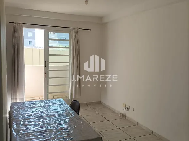 Apartamento com 53m² 2 quartos e 1 banheiro, à venda, no bairro Jardim Aeroporto em Apucarana