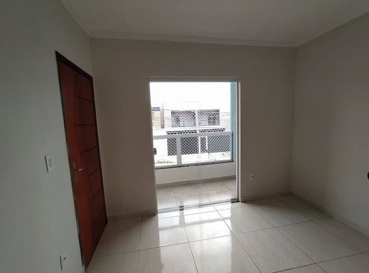 Apartamento à venda com 2 quartos, 64m² - Foto 3