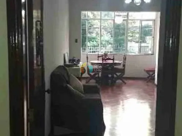 Apartamento com 114m² 3 quartos e 2 banheiros, à venda, no bairro Humaitá em Rio de Janeiro