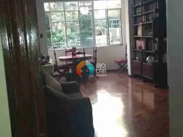 Apartamento com 114m² 3 quartos e 2 banheiros, à venda, no bairro Humaitá em Rio de Janeiro