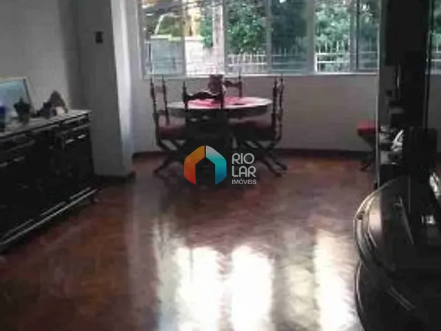 Apartamento com 114m² 3 quartos e 2 banheiros, à venda, no bairro Humaitá em Rio de Janeiro