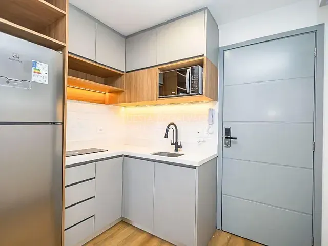 Apartamento com 33m² 1 quarto e 1 banheiro, à venda, no bairro Cristo Rei em Curitiba