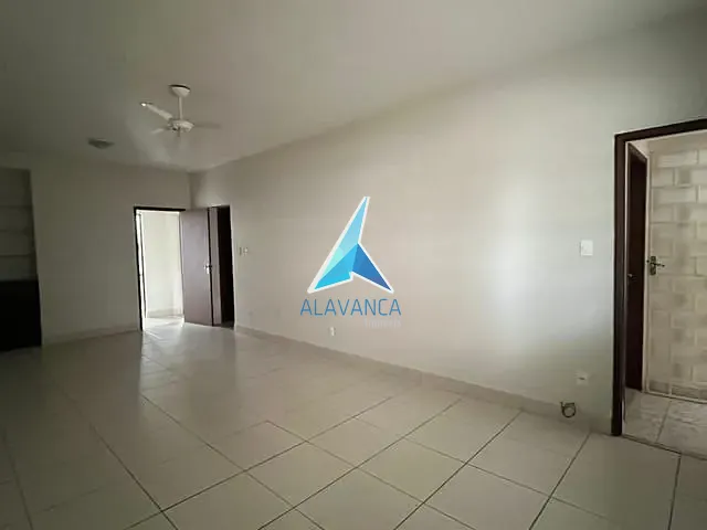 Apartamento com 108m² 2 quartos e 2 banheiros, para alugar, no bairro Centro em Governador Valadares