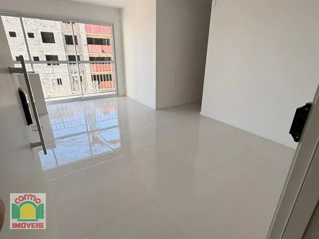 Apartamento 2 quartos e 2 banheiros, para alugar, no bairro Jundiaí em Anápolis