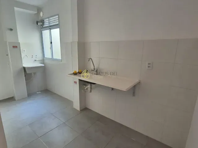 Apartamento 2 quartos e 1 banheiro, à venda, no bairro Vila Hulda Rocha em Resende