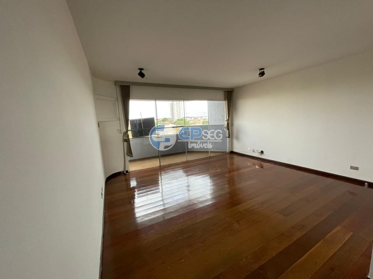 Apartamento, 3 quartos, 166 m² - Foto 2