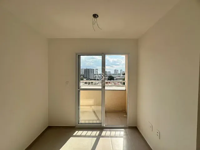 Apartamento 2 quartos e 1 banheiro, para alugar, no bairro Lapa de Baixo em São Paulo