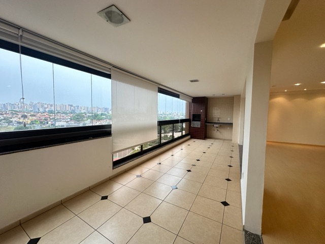 Apartamento com 325m² 3 quartos e 5 banheiros, à venda, no bairro Jardim do Lago em Londrina
