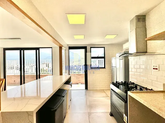 Apartamento com 104m² 3 quartos e 3 banheiros, à venda, no bairro Ipanema em Rio de Janeiro