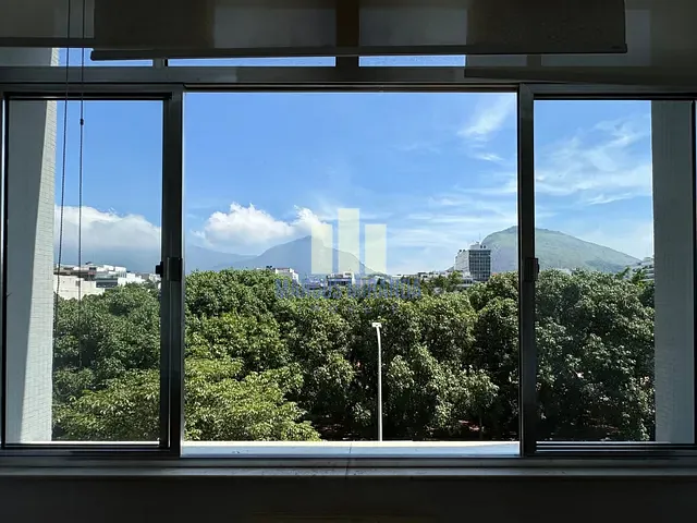 Apartamento com 104m² 3 quartos e 3 banheiros, à venda, no bairro Ipanema em Rio de Janeiro