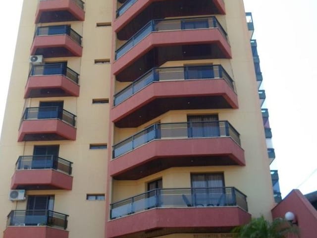 Apartamento 3 quartos e 4 banheiros, à venda, no bairro Centro em Cambé