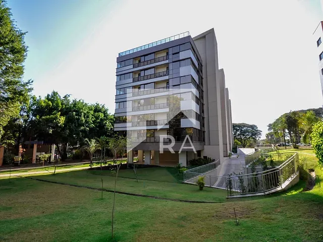 Apartamento com 194m² 4 quartos e 4 banheiros, à venda, no bairro Asa Norte em Brasília