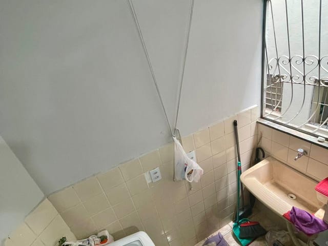 Apartamento 2 quartos e 1 banheiro, à venda, no bairro Candelária em Belo Horizonte