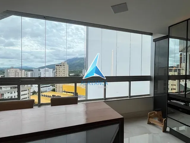 Apartamento com 331m² 4 quartos e 2 banheiros, à venda, no bairro Centro em Governador Valadares