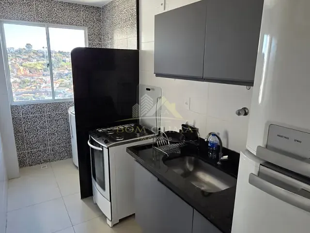 Apartamento com 70m² 2 quartos e 2 banheiros, para alugar, no bairro Bandeirantes em Juiz de Fora