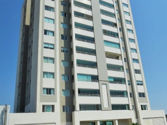 Apartamento com 187m² 3 quartos e 3 banheiros, à venda, no bairro Centro em Ponta Grossa