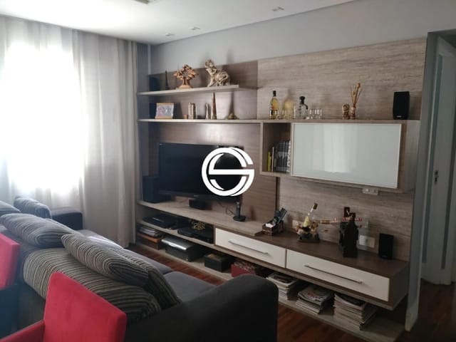 Apartamento 2 quartos e 2 banheiros, à venda, no bairro Parque São Jorge em São Paulo