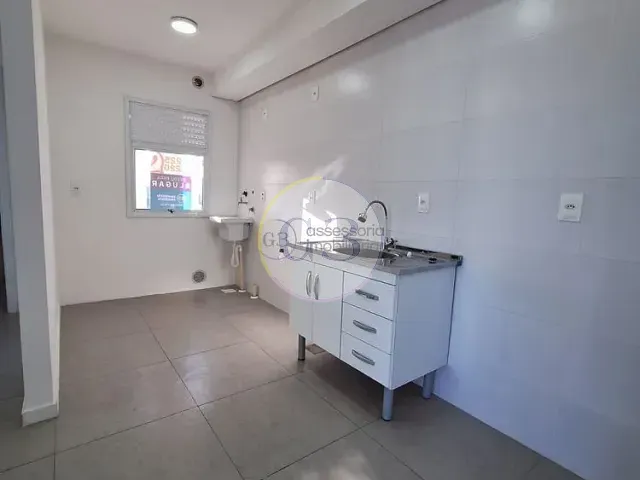 Apartamento 2 quartos e 1 banheiro, à venda ou para alugar, no bairro São Paulo em Rio Grande
