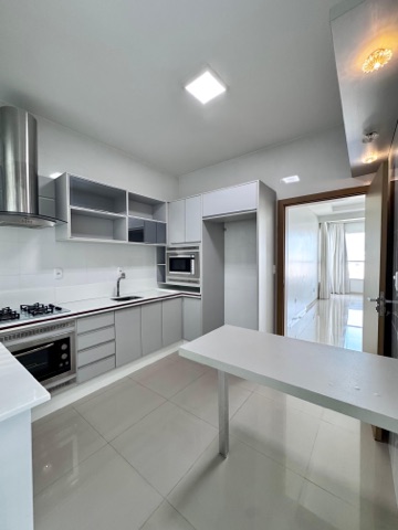 Apartamento com 98m² 3 quartos e 2 banheiros, à venda, no bairro Aeroporto em Nova Mutum