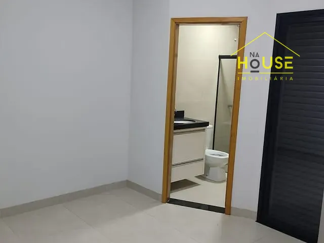 Apartamento com 70m² 3 quartos e 1 banheiro, à venda, no bairro Parque Residencial do Lago em Votuporanga