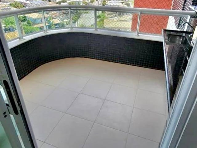Apartamento 3 quartos e 5 banheiros, à venda, no bairro Atalaia em Aracaju