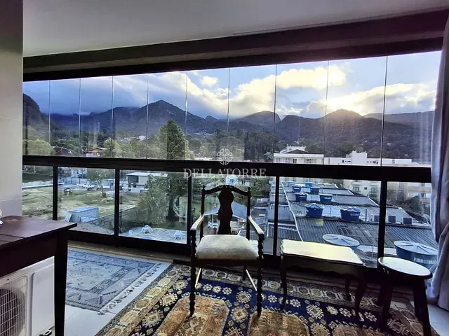 Apartamento 3 quartos e 3 banheiros, à venda, no bairro Alto em Teresópolis