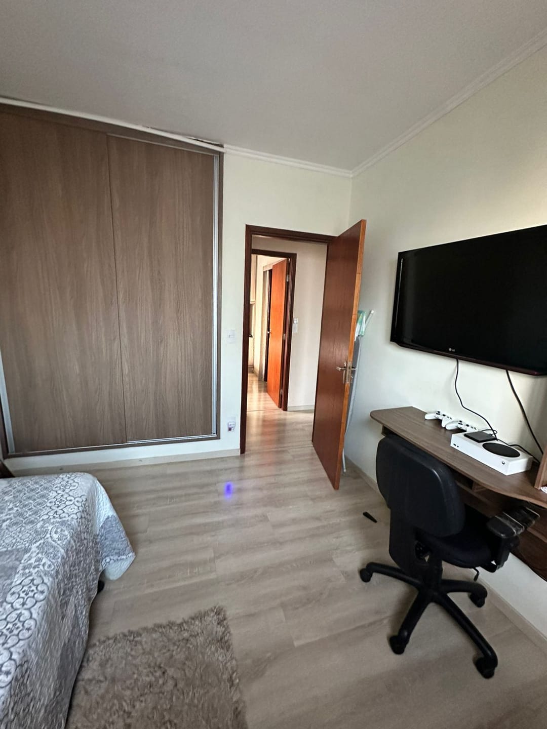 Apartamento, 3 quartos, 98 m² - Foto 2
