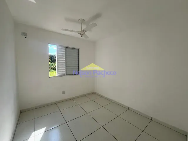 Apartamento 2 quartos e 1 banheiro, para alugar, no bairro Conjunto Habitacional Alto do Castelani em Capivari