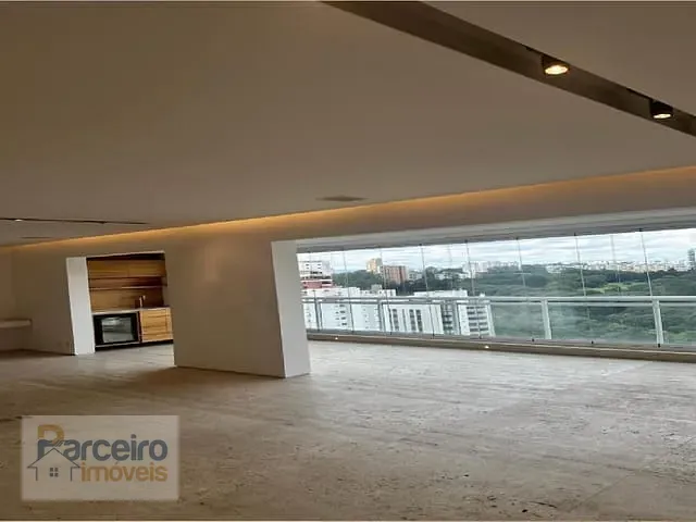 Apartamento com 171m² 4 quartos e 5 banheiros, à venda, no bairro Vila Andrade em São Paulo