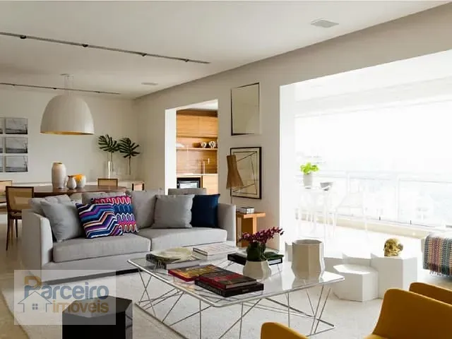 Apartamento com 171m² 4 quartos e 5 banheiros, à venda, no bairro Vila Andrade em São Paulo