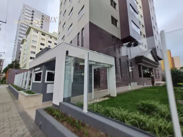 Apartamento com 106m² 3 quartos e 3 banheiros, para alugar, no bairro Água Verde em Curitiba