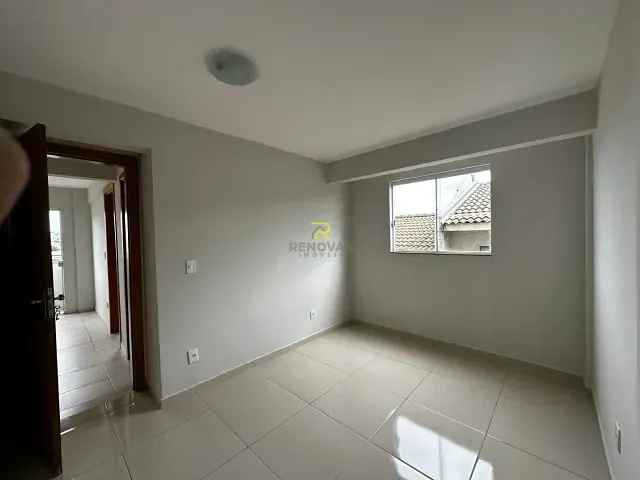 Apartamento com 123m² 5 quartos e 2 banheiros, para alugar, no bairro Vila Carli em Guarapuava