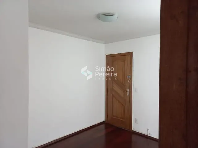 Apartamento 2 quartos e 1 banheiro, à venda, no bairro Bandeirantes em Juiz de Fora