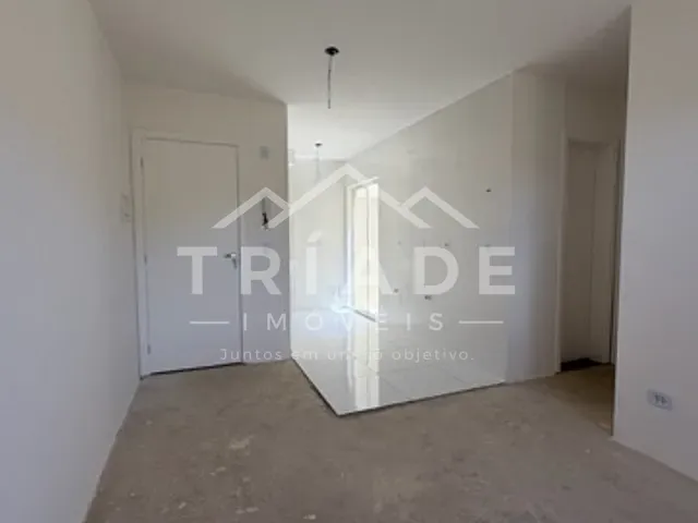 Apartamento 2 quartos e 1 banheiro, à venda, no bairro Costeira em Araucária